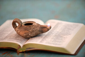 Read more about the article Does the Ancient Hymn, Phos Hilaron, Prove an Early Belief in the Trinity?